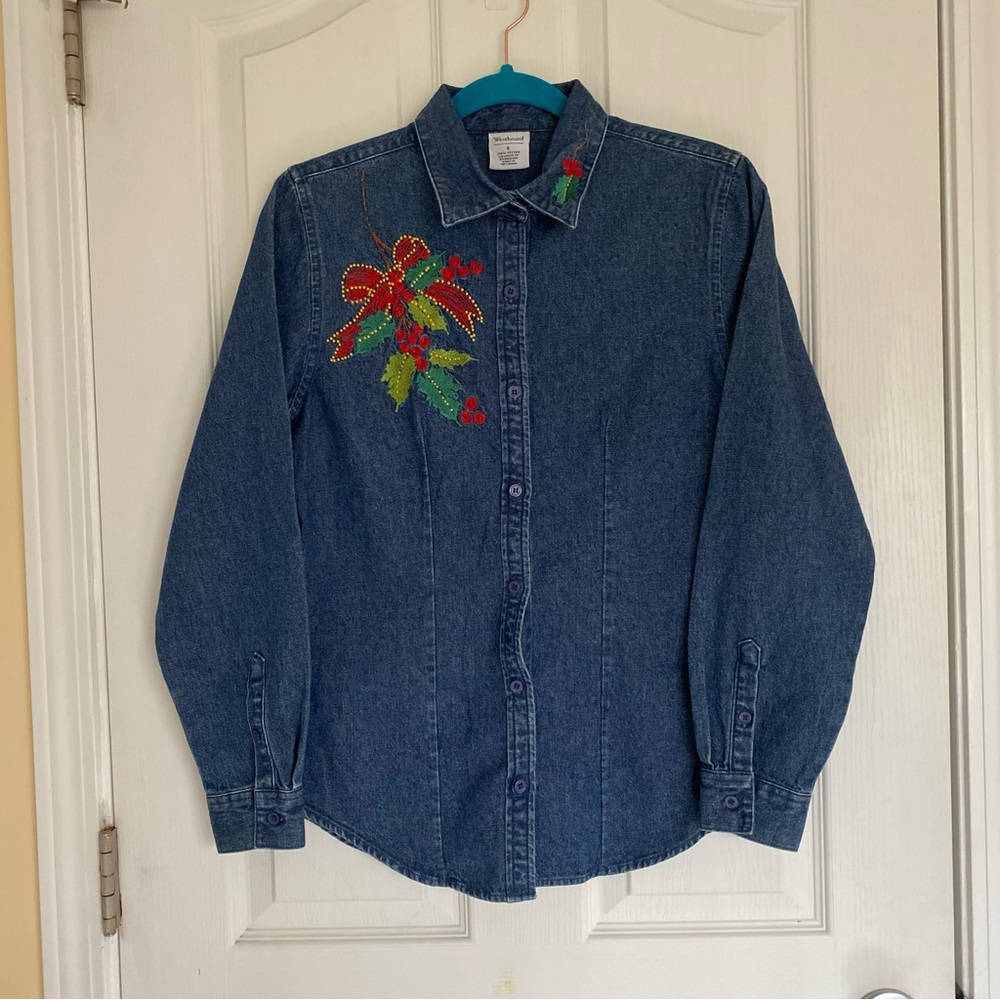 WESTBOUND 100% Cotton Embroidered Mistletoe Holiday Denim Button Shirt S